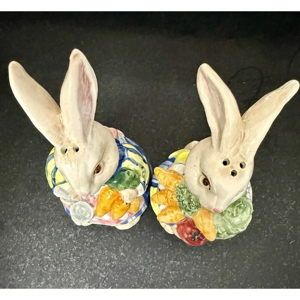 VTG Fitz & Floyd Kitchen Kousins Salt & Pepper Shakers Bakin Bunnies 1993 EASTER